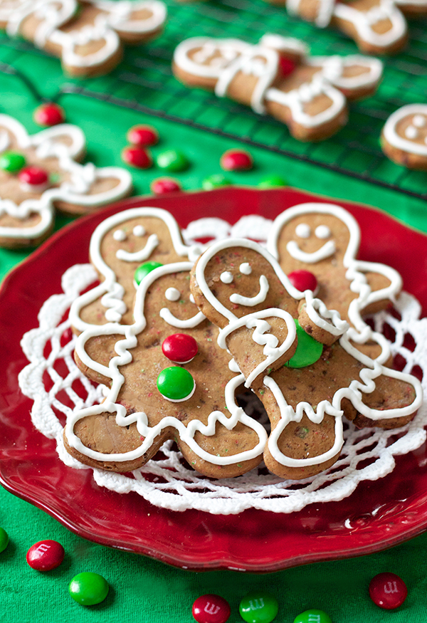 M&M Gingerbread Cookies 9810 copy